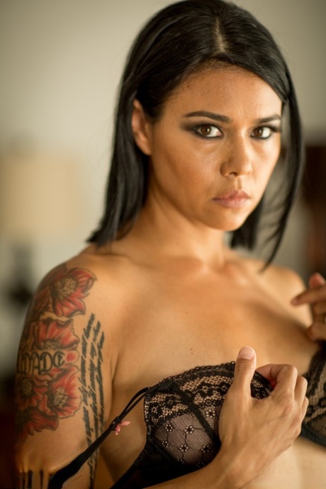 Dana Vespoli model best img