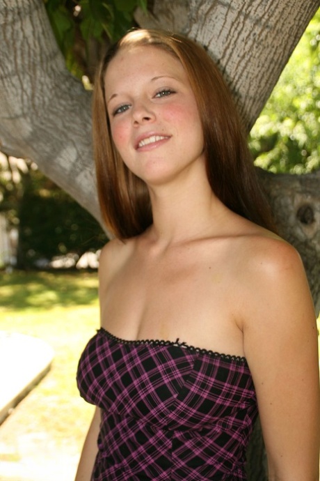 Holly Webster sex model pics