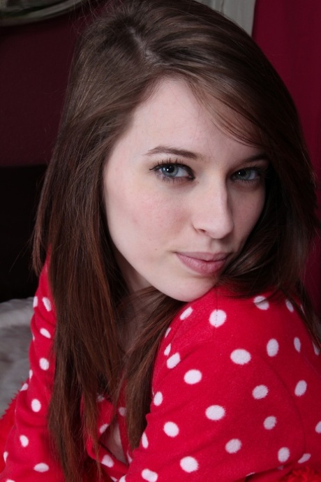 Caitlin McSwain free actress pic