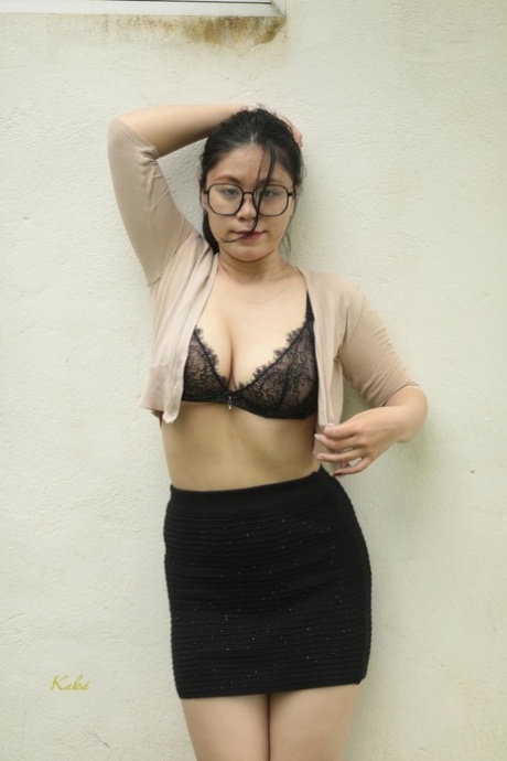 asian escort big boobs nude photo